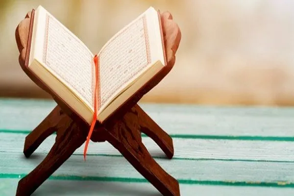 مفكّر مصري: هجر القرآن يدمّر المسلمين