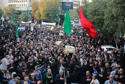 تشییع پیکر مطهر ۹ شهید دفاع مقدس و ۲ شهید مدافع حرم / مشهد