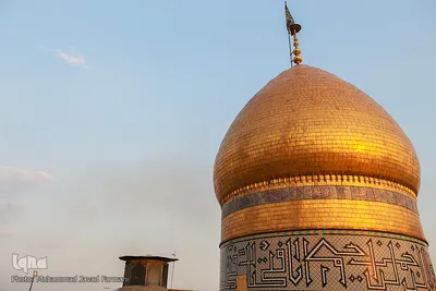 آیین تعویض پرچم گنبد حرم عبدالعظیم حسنی (ع)