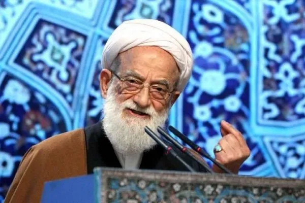 دشمن به دنبال هرج و مرج اقتصادی در کشور است/ توصیه به اساتید دانشگاه