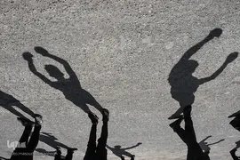 حسینیه ایران؛ آیین سنتی سنگ زنی و نخل گردانی در روستای علاء سمنان