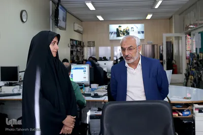 بازدید محمدمهدی زاهدی، عضو کمیسیون آموزش و تحقیقات مجلس از ایکنا