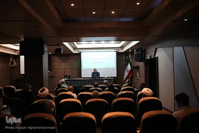 نخستین نشست هم اندیشی مدیران عامل اتحادیه مؤسسات و تشکل‌های قرآنی استانها و هیئت مدیره اتحادیه کشوری