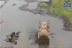 En Inde, une mosquée sort de l'eau
