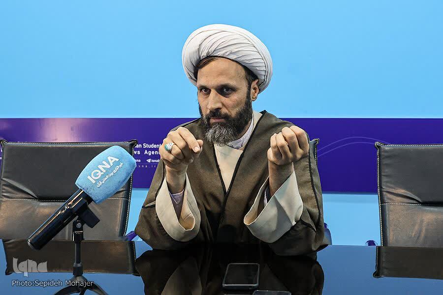 حجت‌الاسلام والمسلمین محسن فدایی، مدیر مرکز بنیاد ملی خانواده خراسان‌رضوی
