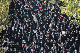 راهپیمایی باشکوه مردم همدان در محکومیت اقدام تروریستی در شاهچراغ شیراز