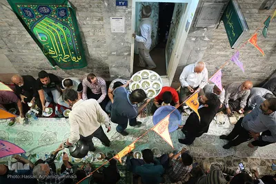 سفره افطار کریم اهل‌بیت(ع)در کوچه پس کوچه‌های جنوب تهران