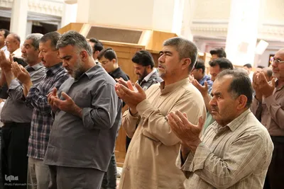 اقامه نماز عید قربان در حرم شاهچراغ(ع)