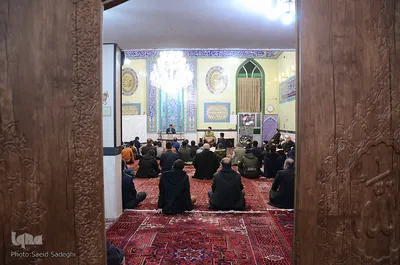 کرسی تلاوت قرآن در تبریز‎