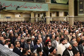 دیدار مسئولان نظام و سفرای کشورهای اسلامی با رهبر انقلاب