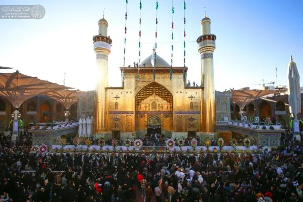 بالصور...إزاحة الستار عن المنارة الشمالية لمرقد الإمام علي(ع) في النجف