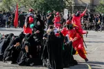 مراسم آیینی تعزیه خوانی و خیمه سوزان در مشهد
