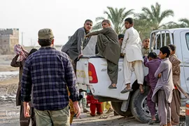 ارائه خدمات پزشکی و مشاوره به سیل زدگان سیستان و بلوچستان
