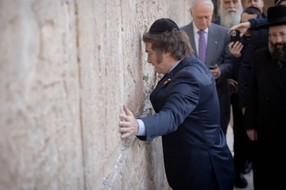 Usulan Kurang Ajar Argentina: Cara Kedatangan Al-Masih Adalah dengan Menghancurkan Masjid Al-Aqsa