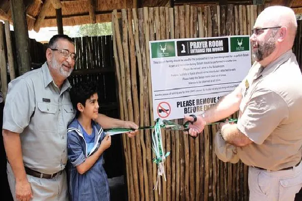 Güney Afrika Milli parkında Müslümanlar için namazhane açıldı