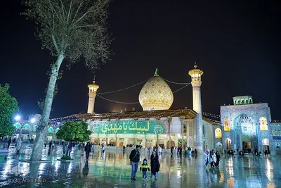 حال و هوای حرم شاهچراغ(ع) در شب نیمه شعبان‎
