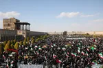 اجتماع مردم اصفهان در بیعت با رهبر منتخب خبرگان