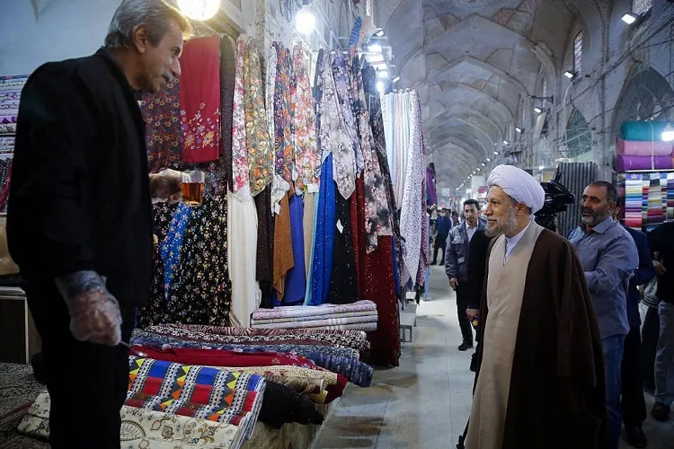 اجرای دستورات قرآن موجب آرامش فضای كسب و كار می‌شود