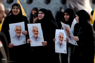 تشییع پیکر شهید سیدرضی در میدان امام حسین(ع)