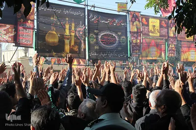 دسته بزرگ عزاداری حسینیه اعظم زنجان در روز تاسوعا