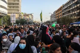 مهمانی ۱۰ کیلومتری به مناسبت عید سعید غدیرخم