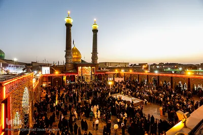 برافراشتن پرچم حرم امام حسین (ع) بر گنبد کربلای ایران