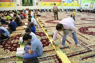  آیین جزء خواني قرآن کریم عربهای مقیم دولت آباد ری