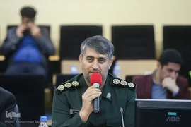 آیین تقدیر از دست اندرکاران کاروان قرآنی انقلاب