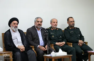 دیدار دست‌اندرکاران کنگره شهدای استان کردستان با رهبر انقلاب