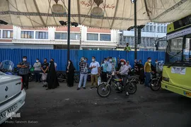 پرچم عزا بر فراز حسینیه کربلایی‌های تهران