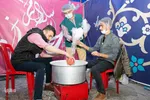 برپایی سفره کرم امام حسن (ع) در اصفهان