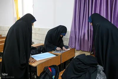 مراسم نواختن زنگ پیروزی انقلاب اسلامی