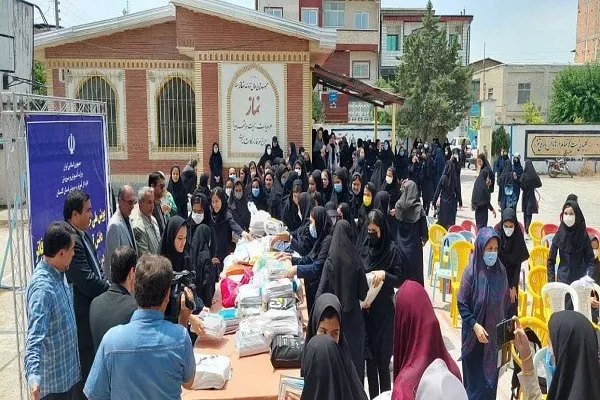 پویش ملی «کاغذ مهربانی» در گلستان اجرا شد