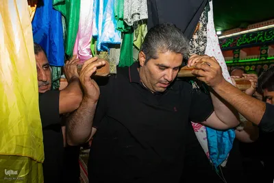 آیین ۳۰۰ ساله نخل‌گردانی در زواره اردستان