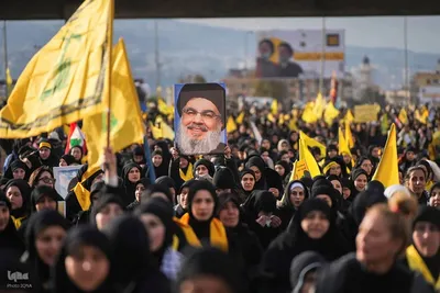 حضور دوستداران مقاومت در مراسم تشییع پیکر سیدحسن نصرالله