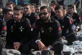 محفل انس با قرآن کاروان قرآنی انقلاب بر عرشه ناو شکن سهند نیروی دریایی ارتش