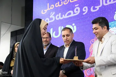 تجلیل از برترین‌های دوسالانه قصه‌گویی و نقالی در یزد