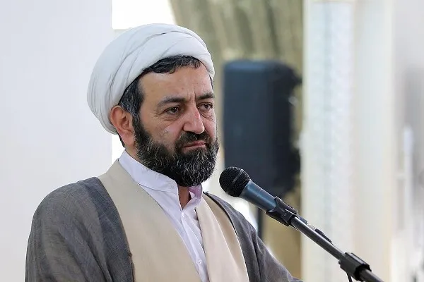 دنیا‌شناسی با مقوله اخلاق ارتباط نزدیکی دارد