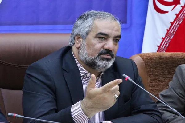 احداث باغ‌موزه دفاع‌ مقدس اولویت فرهنگی کردستان باشد