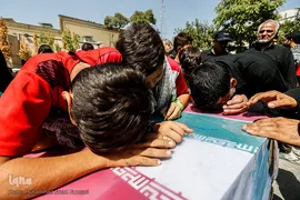 تشییع پیکر ۱۳۵ شهید گمنام دفاع مقدس