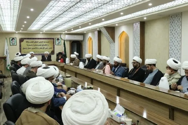 تقویت روحیه انقلابی‌گری در بین مردم و مسئولان ضرورتی انکارناپذیر است
