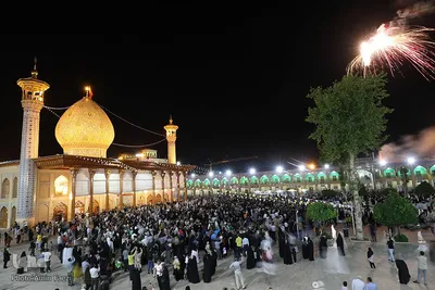 شب میلاد امام رضا در حرم شاهچراغ (ع)‎‎