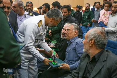 اجلاسیه امیران و ۱۴۰۰ شهید ارتش استان مرکزی در اراک