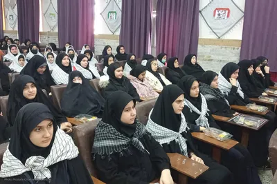 یادواره شهدای فرهنگی و دانش‌آموزی در اهر