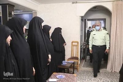 دیدار نماینده ولی فقیه در استان فارس در خانواده شهید خادم صادق‎‎