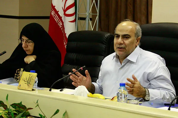 طرد جنسیت زبانی در مطالعات قرآنی پیرامون مسئولیت اجتماعی زنان