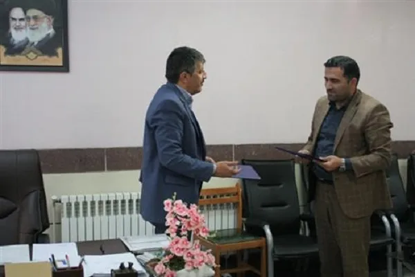 انعقاد تفاهم‌نامه همکاری ميان جهاددانشگاهی چهارمحال و بختياری و دانشگاه فرهنگيان