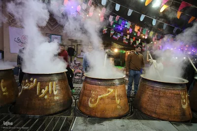 پخت بزرگترین سمنو شیرازی در کشور