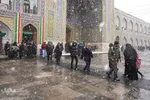 بارش اولین برف زمستانی در مشهد ـ حرم رضوی