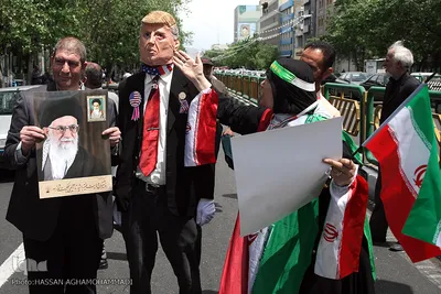 راهپیمایی نمازگزاران تهرانی در حمایت از بیانیه شورای عالی امنیت ملی